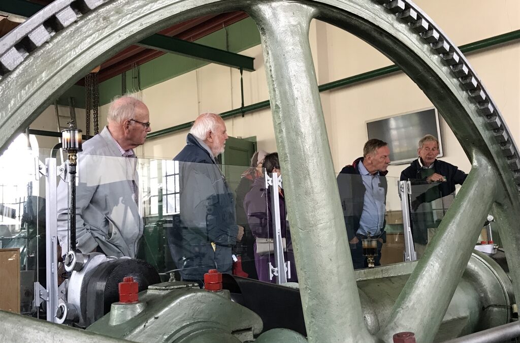 Vereniging Oud-Linschoten op excursie naar het Poldermuseum