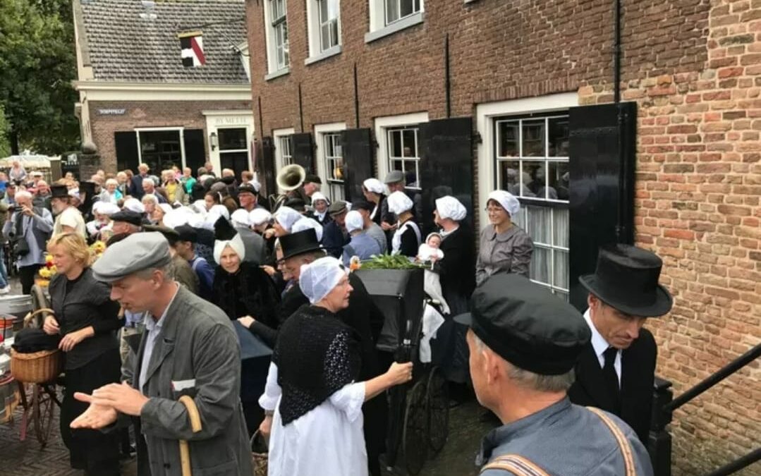 Linschotens ‘eigen Dickens-festijn’ voor de vijfde keer.